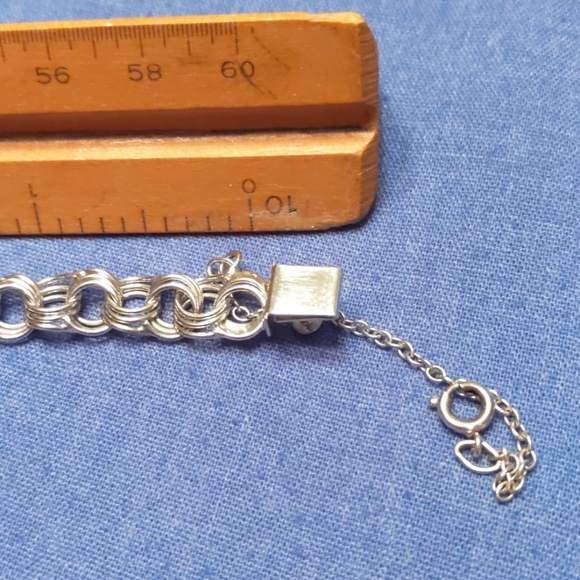 Sterling charm bracelet - Picture 3 of 5